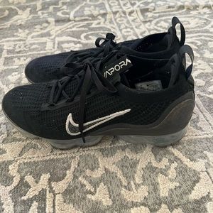 Black vapormax 🏃‍♀️